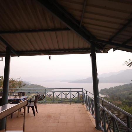 Nisarg Farm Mulshi Bed & Breakfast ภายนอก รูปภาพ